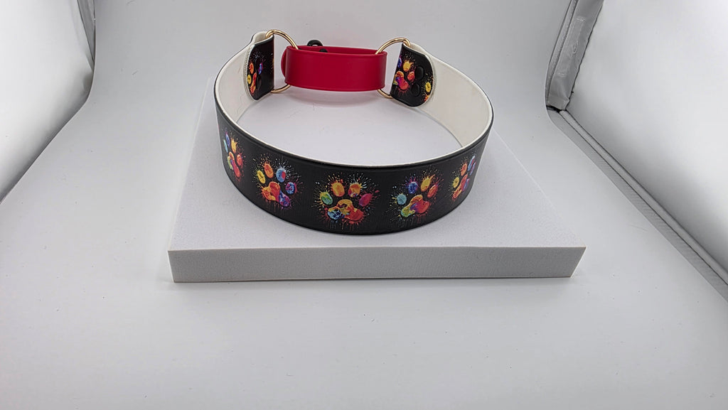 Martingale Collar. Fits necks bigger than 17 Inches